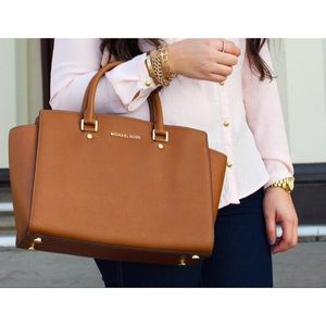Michael Kors Selma bag